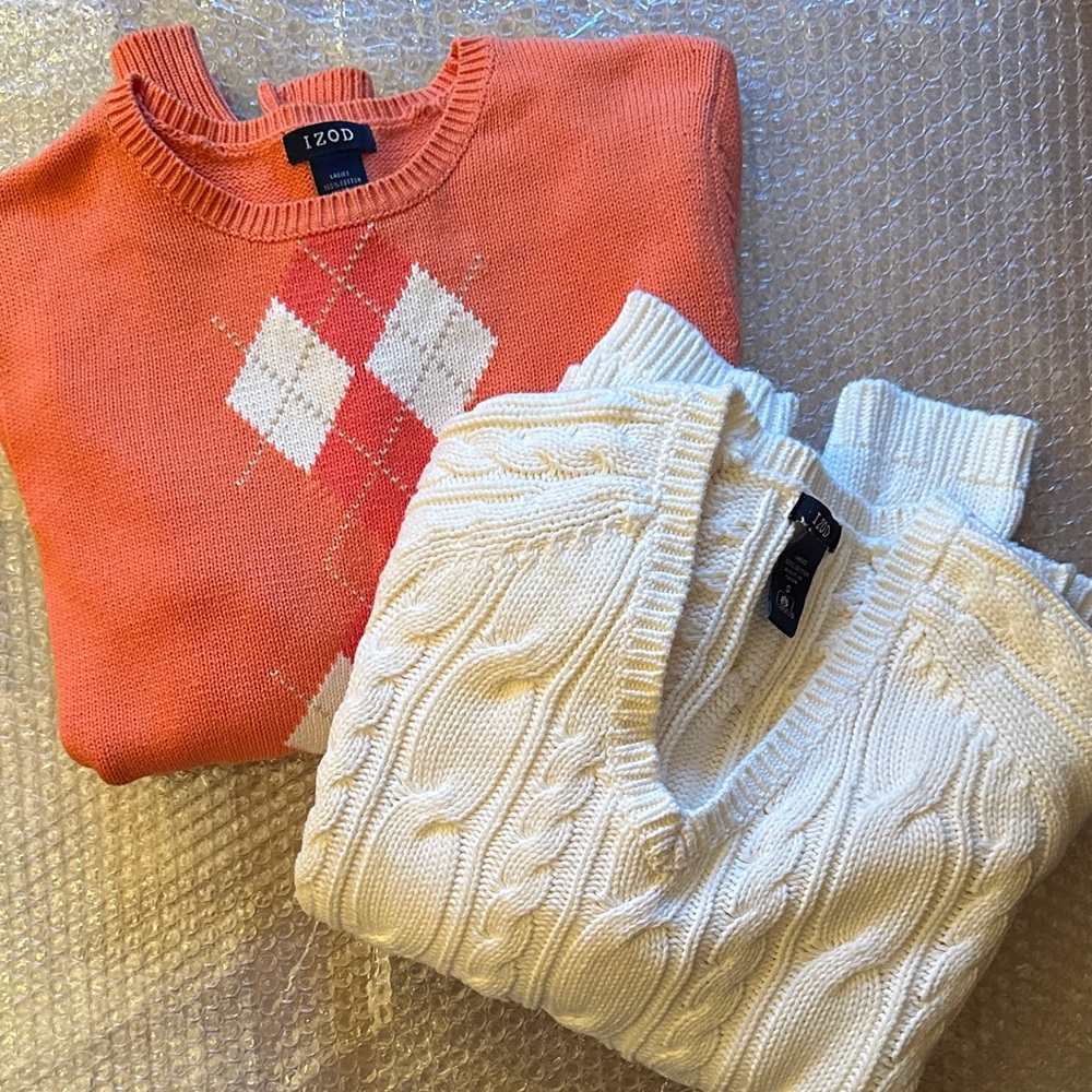 Izod Coral Argyle and White Cable Knit Sweaters